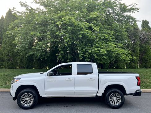 Used 2025 Chevrolet Colorado LT w/ Advanced Trailering Package RWD image 46