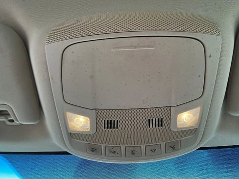 Used 2016 Ford Edge SE FWD image 29