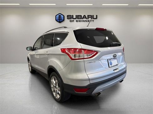Used 2015 Ford Escape SE w/ Equipment Group 201A image 3