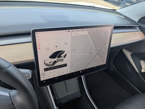 Used 2019 Tesla Model 3 Standard Range Plus image 26