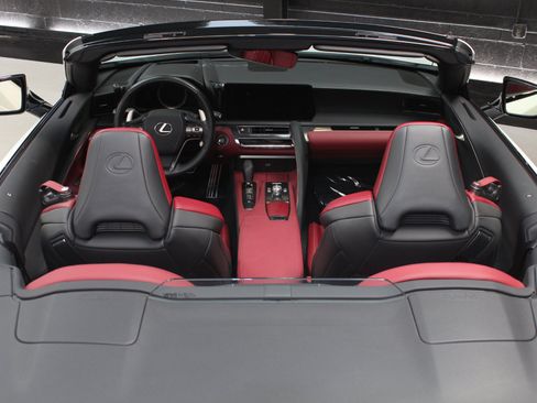 Used 2024 Lexus LC 500 Convertible w/ Touring Package RWD image 32