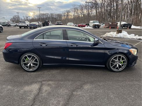 Used 2017 Mercedes-Benz CLA 250 4MATIC image 7