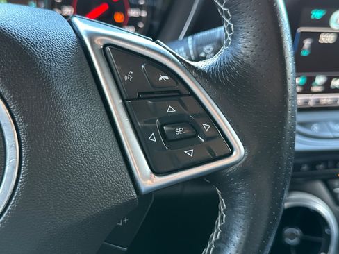 Used 2016 Chevrolet Camaro LT RWD image 36