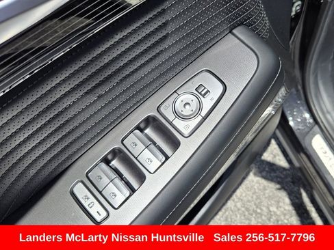 Used 2025 Hyundai Palisade Calligraphy AWD/4WD image 23