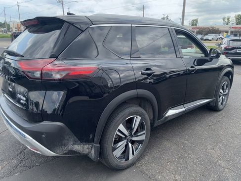 Used 2023 Nissan Rogue Platinum AWD/4WD image 6