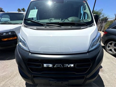 Used 2023 RAM ProMaster 2500 FWD image 2