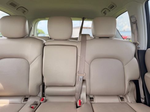 Certified 2023 Nissan Armada SL w/ Cargo Package AWD/4WD image 10