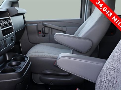 Used 2021 Chevrolet Express 3500 LT w/ LT Preferred Equipment Group image 15