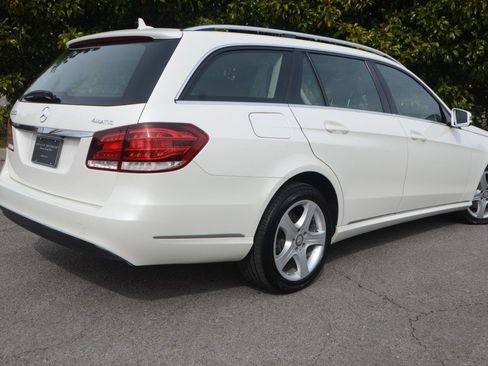 Used 2014 Mercedes-Benz E 350 4MATIC Wagon image 21