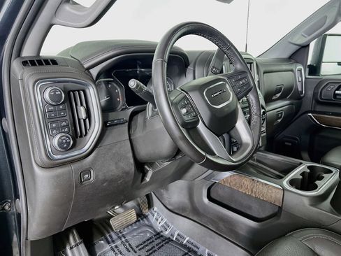 Certified 2023 GMC Sierra 3500 Denali w/ Denali Ultimate Package AWD/4WD image 8