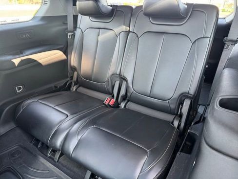 Used 2021 Jeep Grand Cherokee L Limited image 11