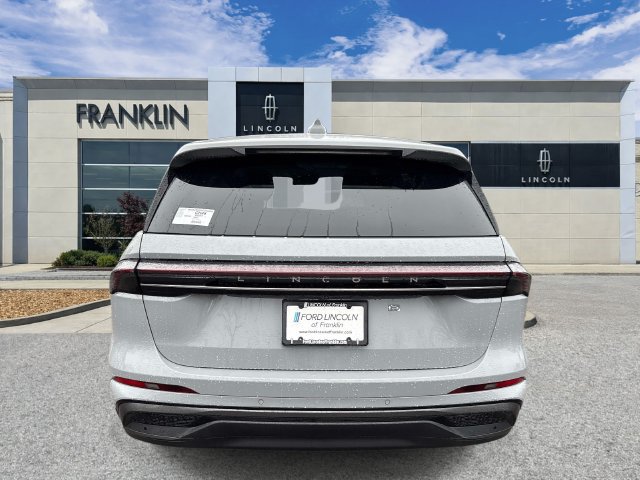 New 2026 Lincoln Nautilus Premier w/ Jet Appearance Package AWD/4WD image 6