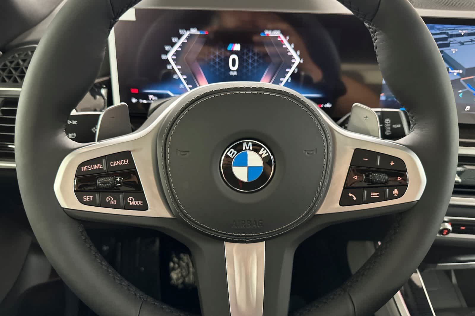 Used 2026 BMW X5 xDrive40i w/ M Sport Package AWD/4WD image 24