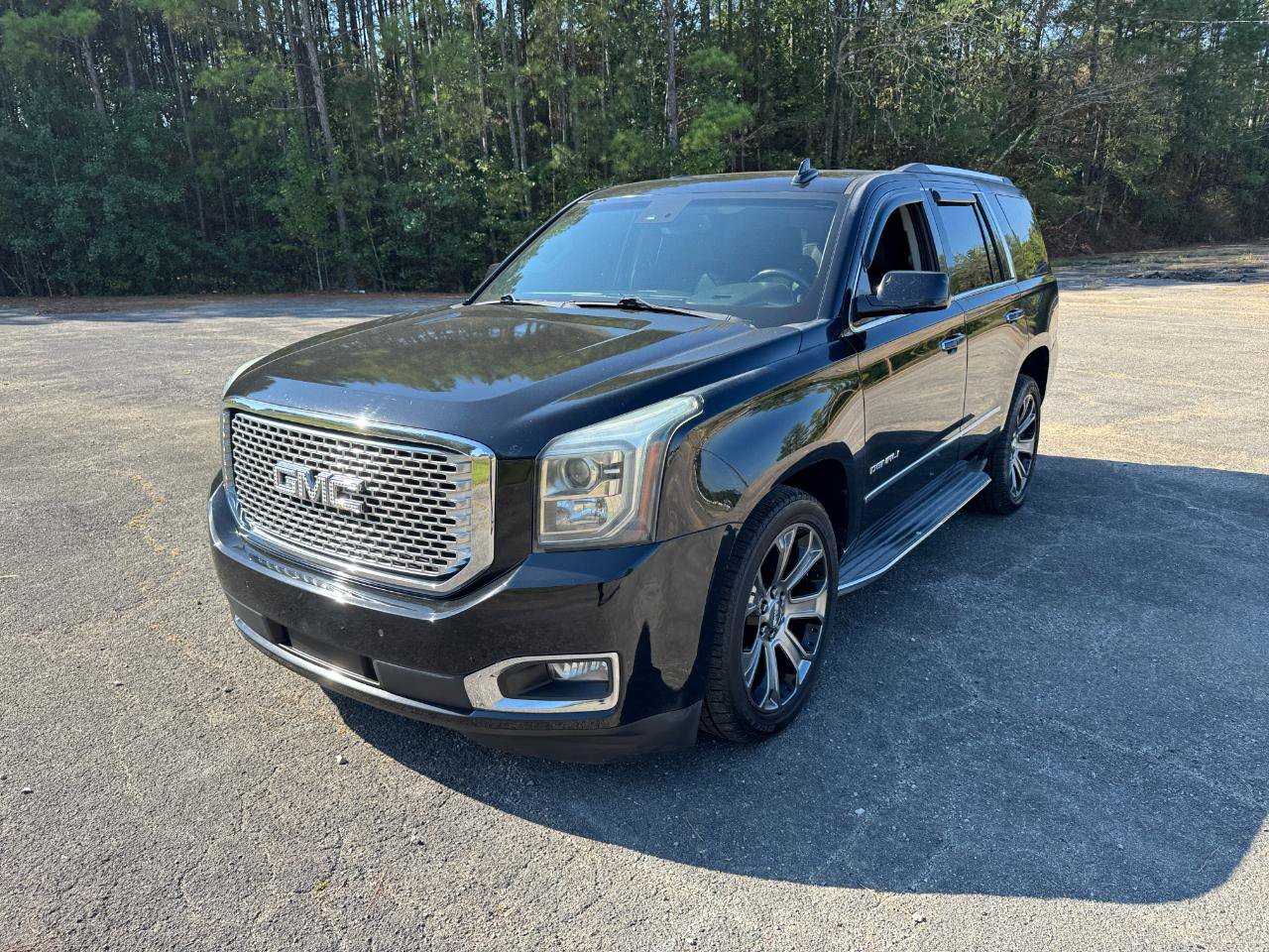Used 2015 GMC Yukon Denali w/ Open Road Package RWD image 5
