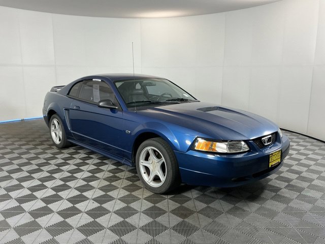 Used 2000 Ford Mustang GT RWD image 3