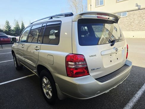 Used 2001 Toyota Highlander 4WD V6 image 3