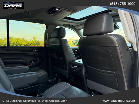 Used 2020 Chevrolet Suburban LT AWD/4WD image 40