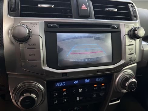 Used 2016 Toyota 4Runner Limited AWD/4WD image 8
