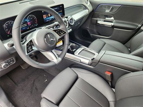 Certified 2026 Mercedes-Benz GLB 250 4MATIC image 7