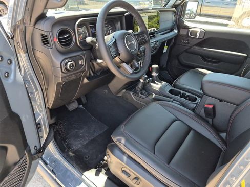 New 2026 Jeep Gladiator Rubicon AWD/4WD image 11