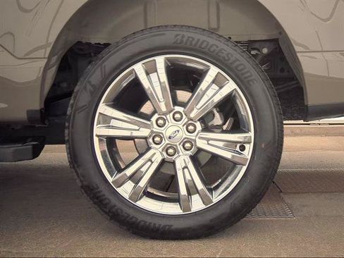 Used 2026 Ford F150 Lariat w/ Equipment Group 502A High RWD image 11