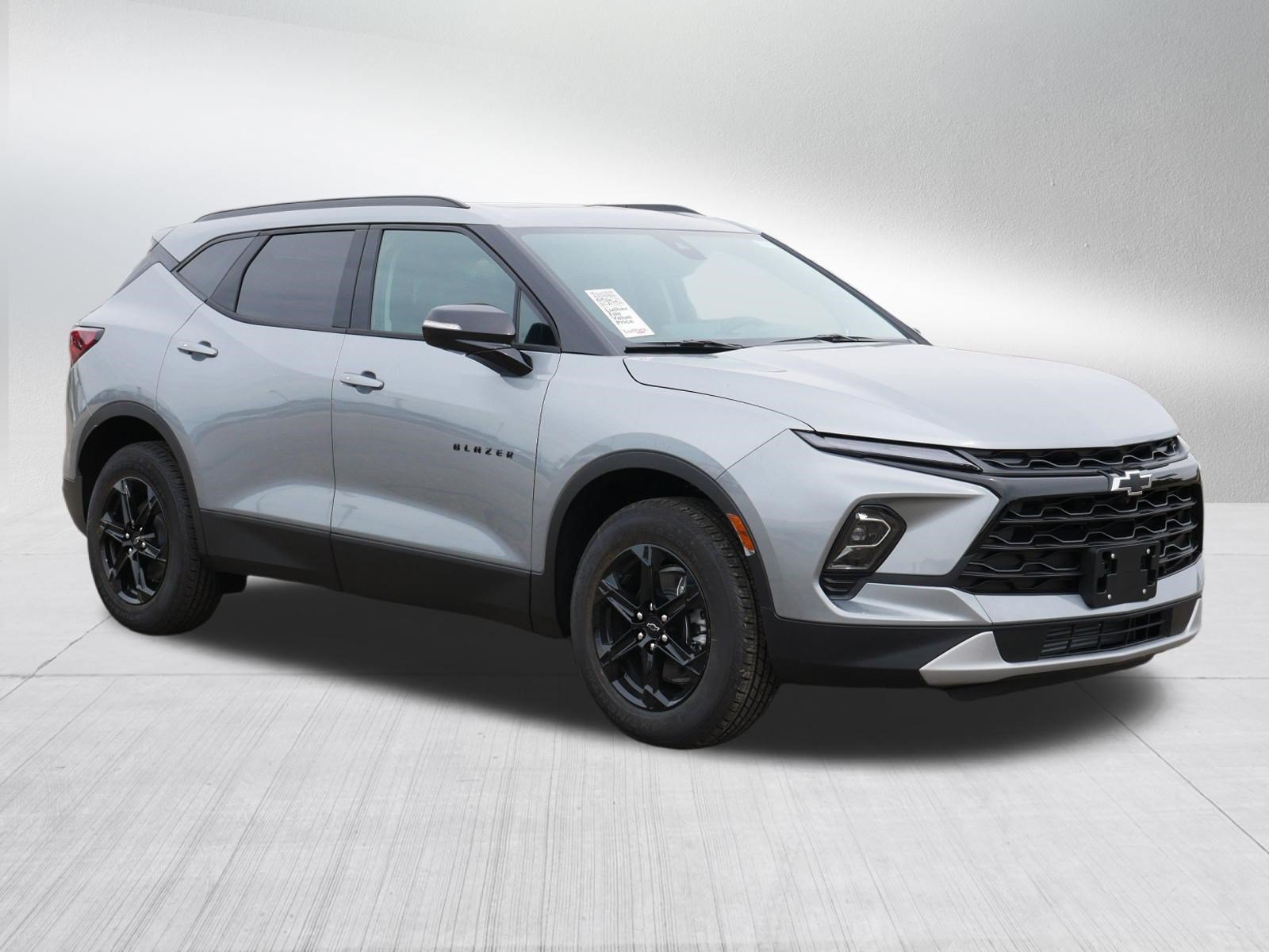 New 2026 Chevrolet Blazer LT w/ Sound & Technology Package AWD/4WD image 7