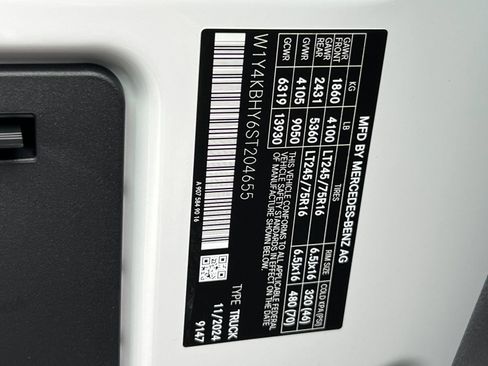 New 2025 Mercedes-Benz Sprinter 2500 image 27