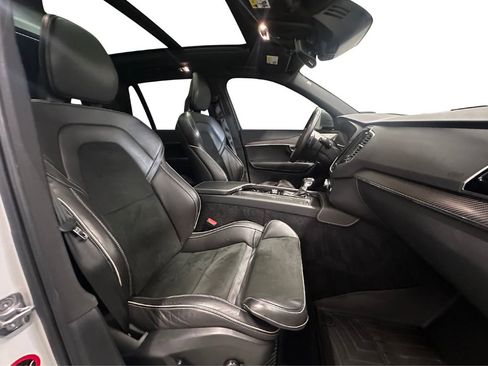 Used 2017 Volvo XC90 T6 R-Design w/ Vision Package image 19