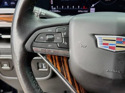 Used 2022 Cadillac Escalade Luxury RWD image 38