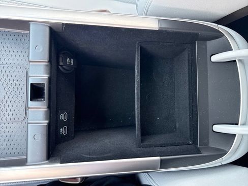 Certified 2026 Genesis GV70 2.5T Advanced AWD/4WD image 26