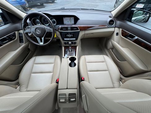Used 2013 Mercedes-Benz C 300 4MATIC Sedan image 15