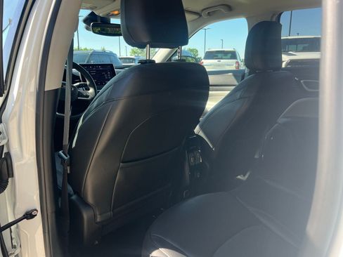Used 2022 Jeep Compass Limited AWD/4WD image 14