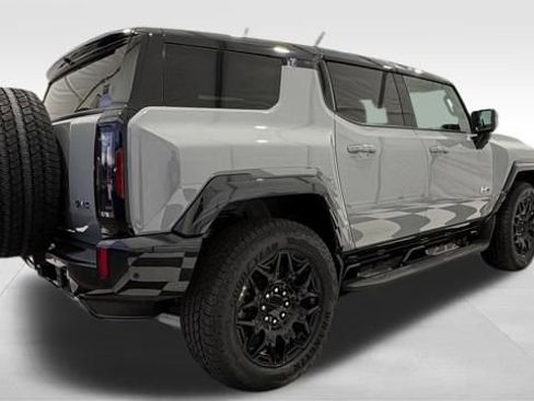 Used 2025 GMC Hummer EV 2X image 6