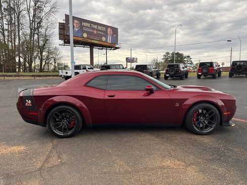 Used 2019 Dodge Challenger R/T Scat Pack image 5