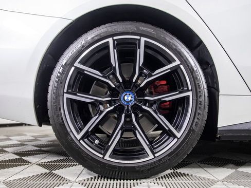 Used 2023 BMW i4 eDrive40 w/ M Sport Package RWD image 40