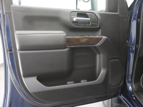 Used 2023 GMC Sierra 3500 SLT w/ Gooseneck/5TH Wheel Package image 43