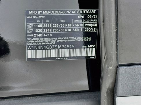 Certified 2025 Mercedes-Benz GLA 250 image 32
