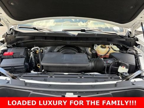 Used 2022 Chevrolet Suburban High Country AWD/4WD image 11