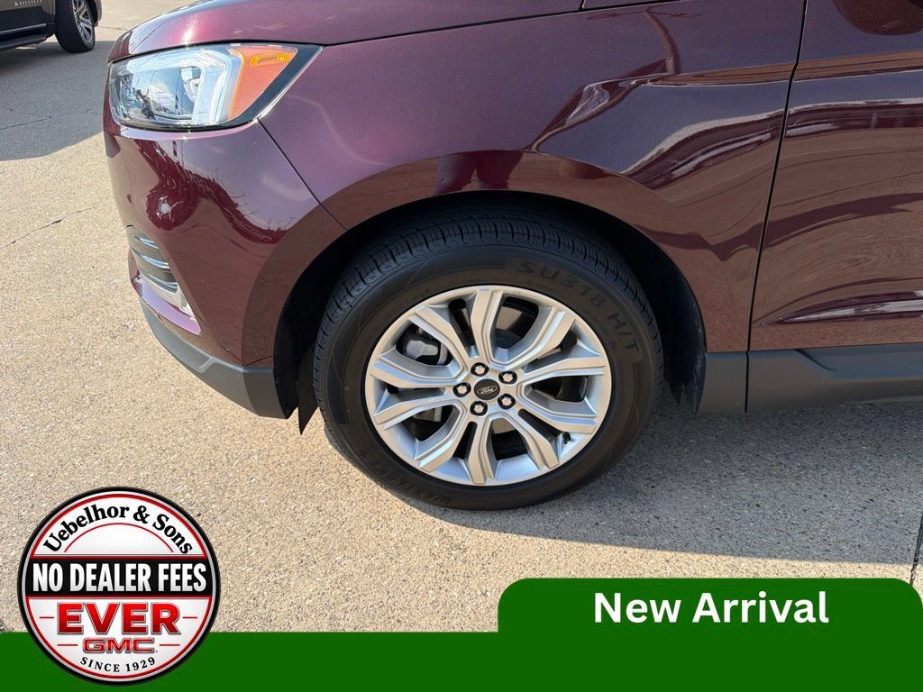 Used 2024 Ford Edge Titanium AWD/4WD image 14