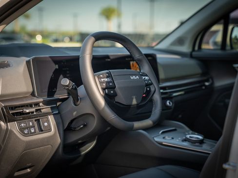 New 2026 Kia Sportage SX Prestige AWD/4WD image 17
