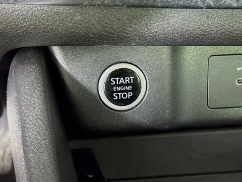 Used 2023 Nissan Rogue SV FWD image 20