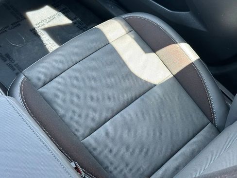 Used 2024 Chevrolet Equinox EV RS image 12