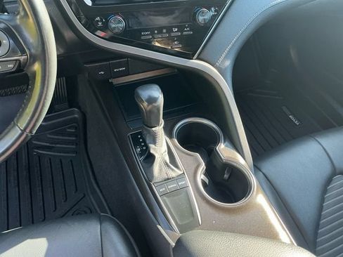 Used 2023 Toyota Camry SE FWD image 13