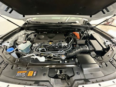 Used 2025 MAZDA CX-50 AWD 2.5 Hybrid w/ Premium Pkg image 36