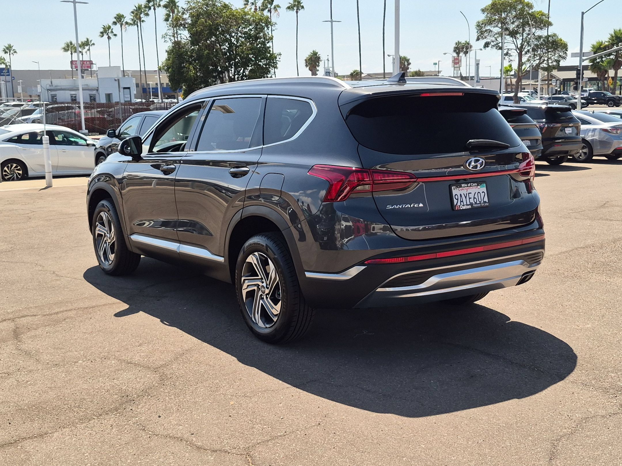 Used 2022 Hyundai Santa Fe SEL w/ Cargo Package AWD/4WD image 6