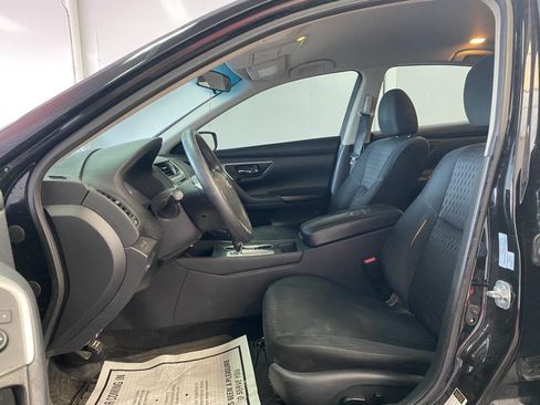 Used 2018 Nissan Altima 2.5 S w/ S Convenience Package FWD image 17