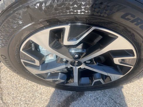 Certified 2023 Kia Sportage EX FWD image 43