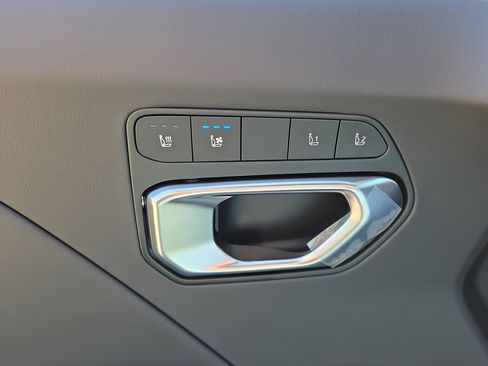 New 2025 Kia K4 GT-Line w/ GT-Line Premium Package image 9