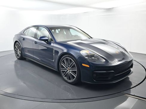 Certified 2023 Porsche Panamera Platinum Edition RWD image 17