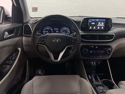 Used 2020 Hyundai Tucson SE image 14